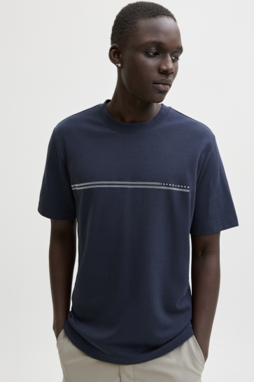 Jack & Jones JCOFUSION CHEST BRAND TEE SS CREW S 12289936 OUTER SPACE