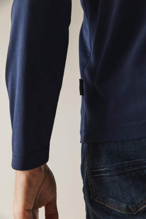 State of Art blauwe heren t-shirt | Close up