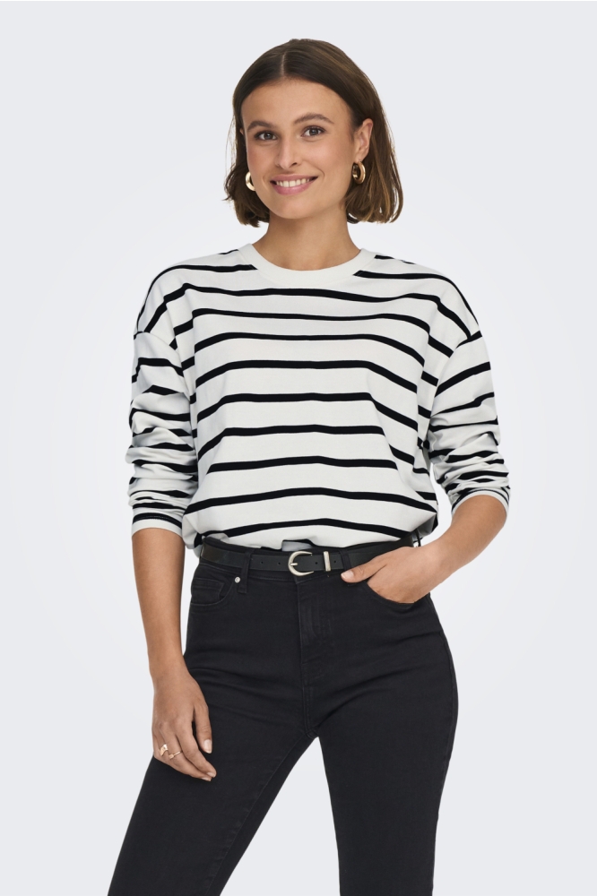 Only witte dames t-shirt | Model vooraanzicht