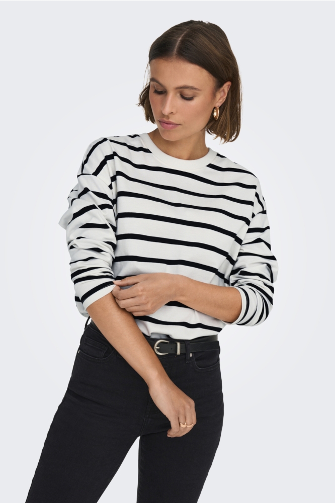 Only witte dames t-shirt | Model