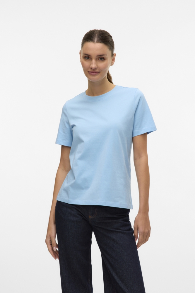 Vero Moda blauwe dames t-shirt | Model vooraanzicht