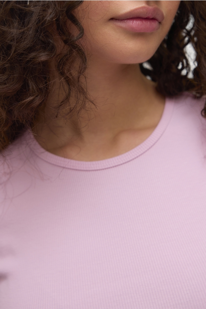 Vero Moda roze dames t-shirt | Close up