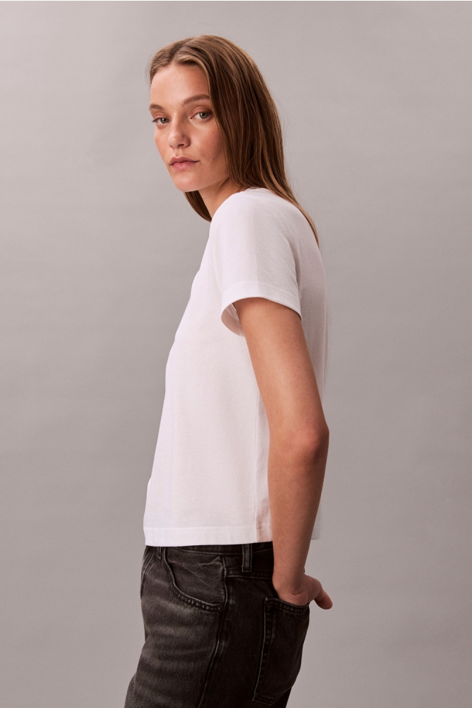 Calvin Klein witte dames t-shirt | Model zijaanzicht