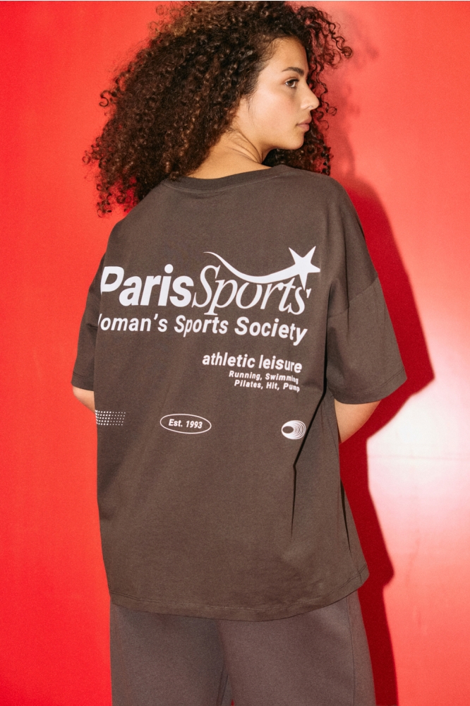 Noisy may bruine dames t-shirt | Model achteraanzicht