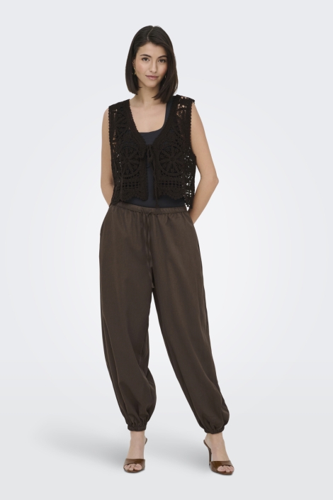 Jacqueline de Yong bruine dames vest | Model