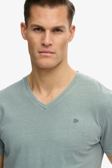 Superdry groene heren t-shirt | Model achteraanzicht