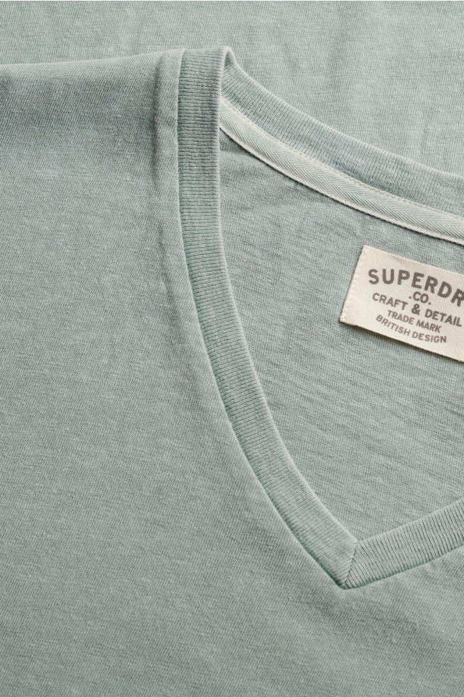 Superdry groene heren t-shirt | Close up