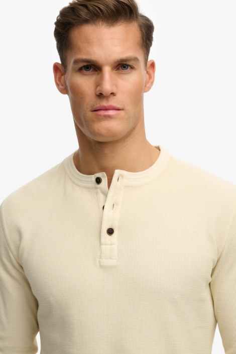 Superdry beige heren t-shirt | Close up