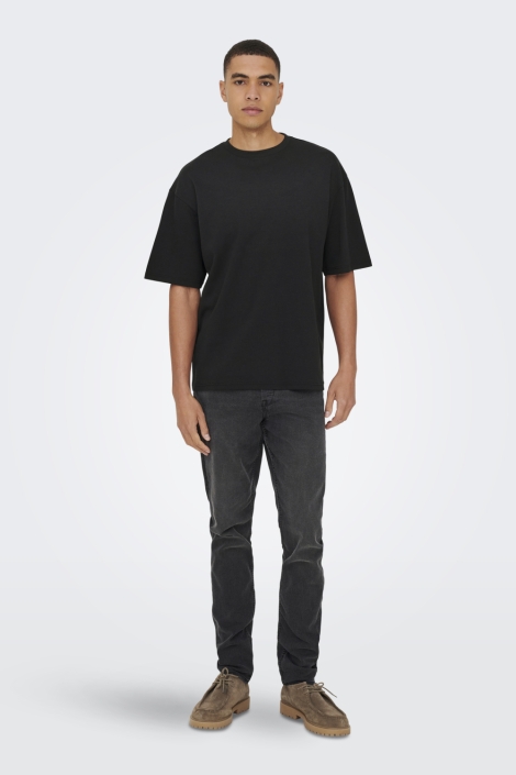 Only & Sons zwarte heren t-shirt | Model