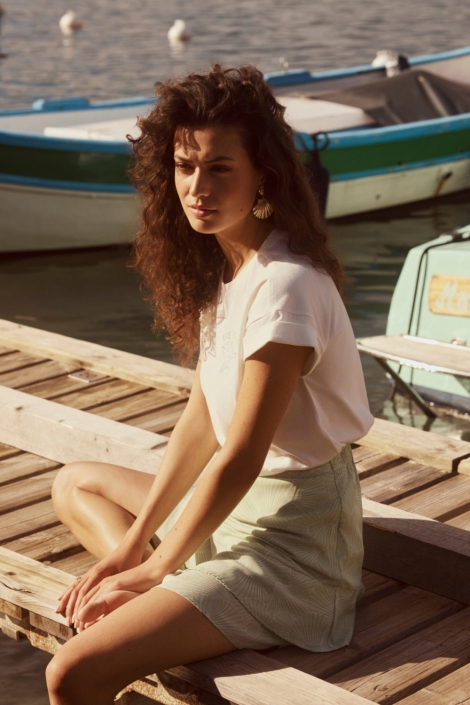 Lofty Manner witte dames t-shirt | Sfeerbeeld, In situatie