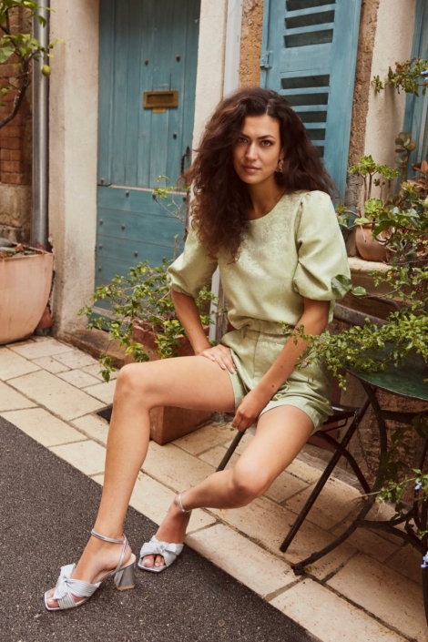 Lofty Manner groene dames t-shirt | Sfeerbeeld, In situatie