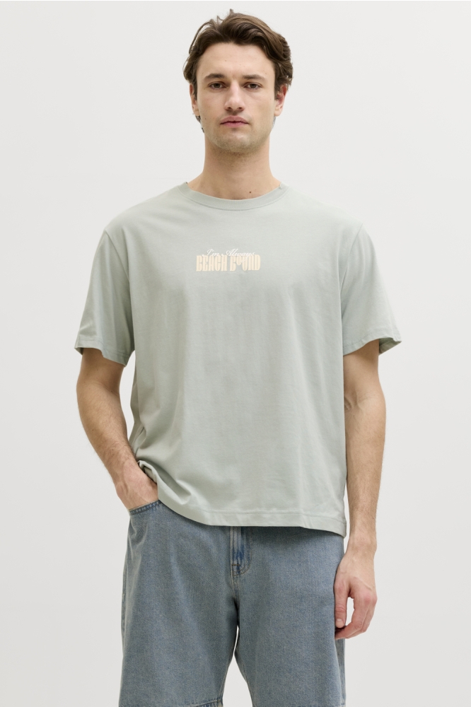 JJ Rebel groene heren t-shirt | Model vooraanzicht