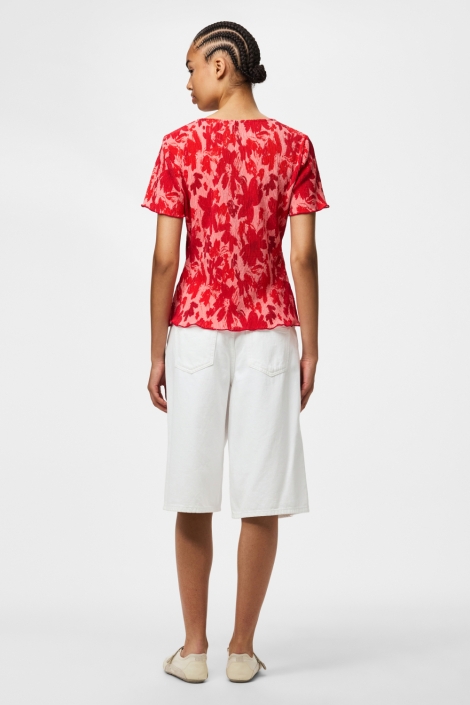 Pieces rode dames t-shirt | Model
