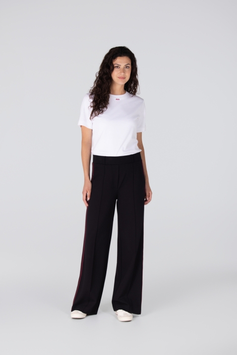 Juffrouw Jansen witte dames t-shirt | Model