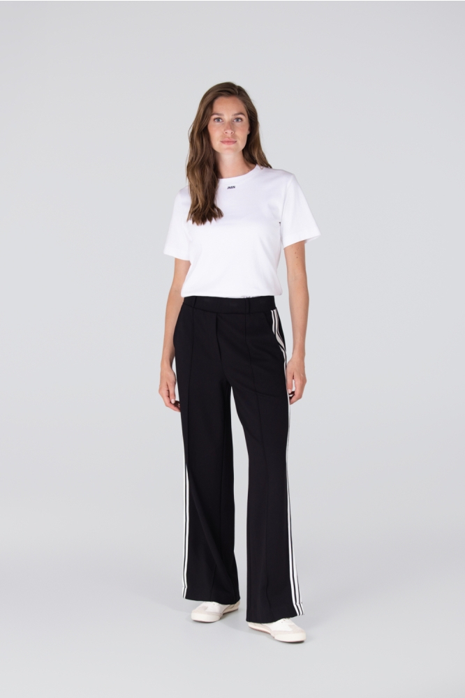 Juffrouw Jansen witte dames t-shirt | Model