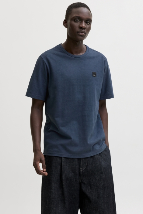 Jack & Jones blauwe heren t-shirt | Model vooraanzicht