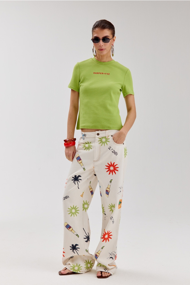 Harper & Yve groene dames t-shirt | Model