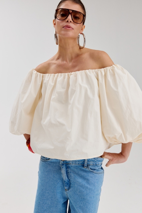 Harper & Yve ecru dames t-shirt | Model vooraanzicht