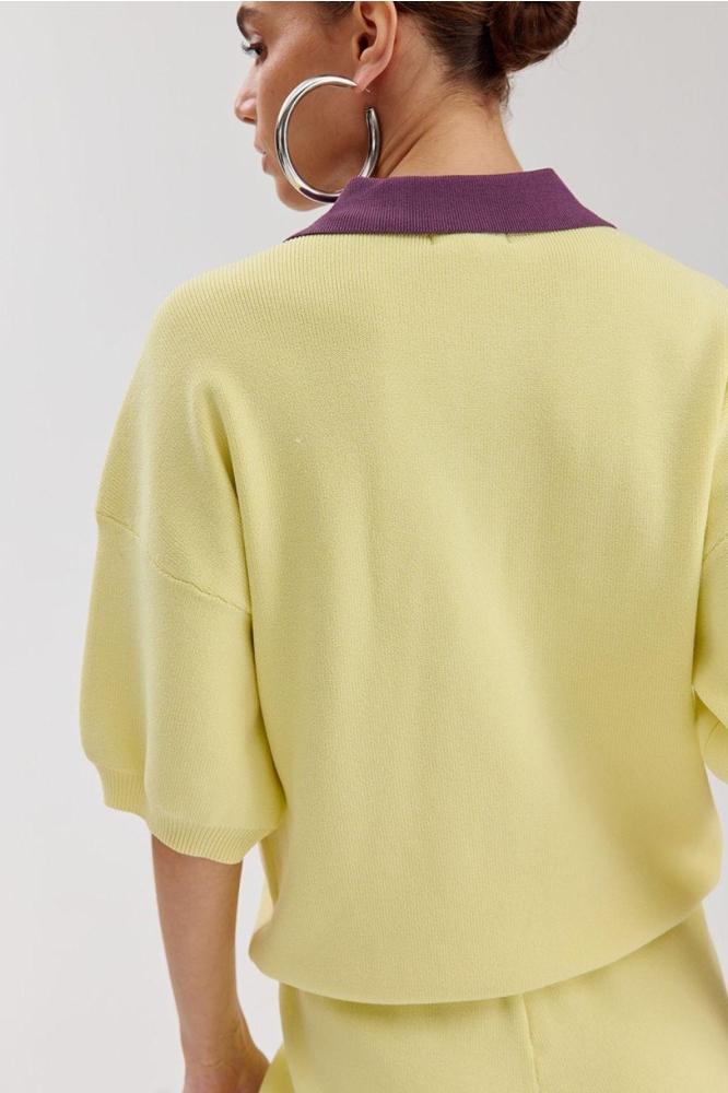 Harper & Yve gele dames t-shirt | Model achteraanzicht