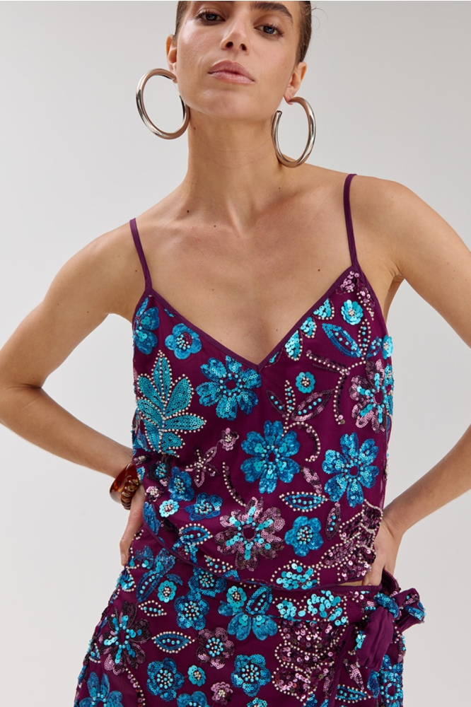 Harper & Yve paarse dames top | Model vooraanzicht