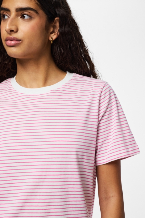 Pieces roze dames t-shirt | Close up