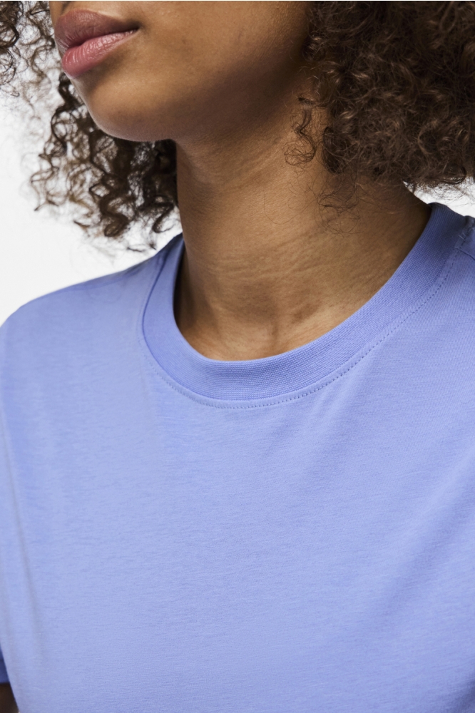 Pieces blauwe dames t-shirt | Close up