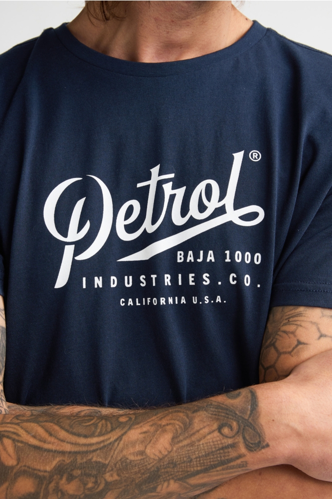 Petrol Industries blauwe heren t-shirt | Close up