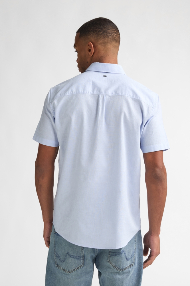 Petrol Industries blauwe heren overhemd | Model vooraanzicht