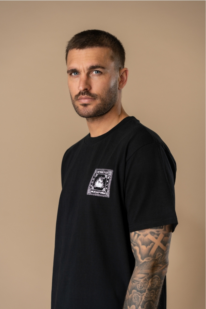 Petrol Industries zwarte heren t-shirt | Model zijaanzicht