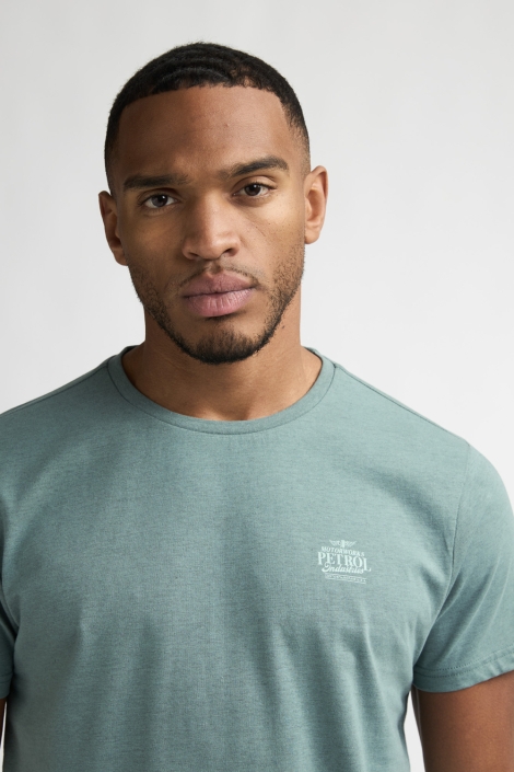 Petrol Industries groene heren t-shirt | Model vooraanzicht