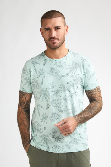 Petrol Industries groene heren t-shirt | Model vooraanzicht