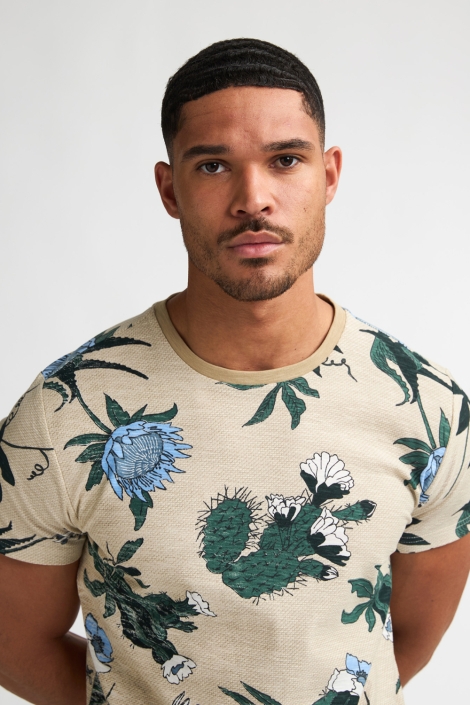 Petrol Industries beige heren t-shirt | Close up