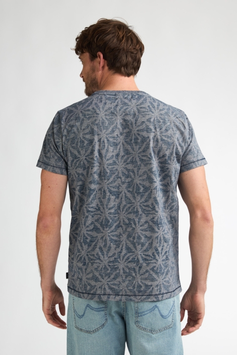 Petrol Industries blauwe heren t-shirt | Model achteraanzicht