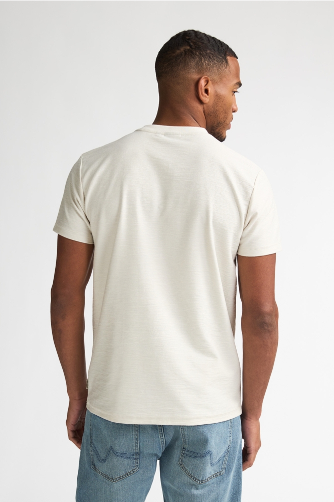 Petrol Industries beige heren t-shirt | Model achteraanzicht
