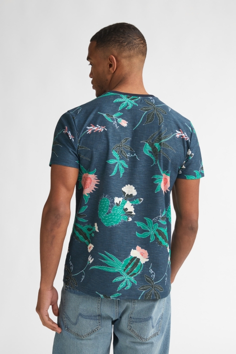 Petrol Industries blauwe heren t-shirt | Model achteraanzicht