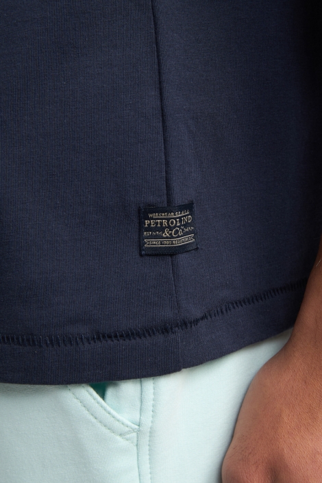 Petrol Industries blauwe heren t-shirt | Close up