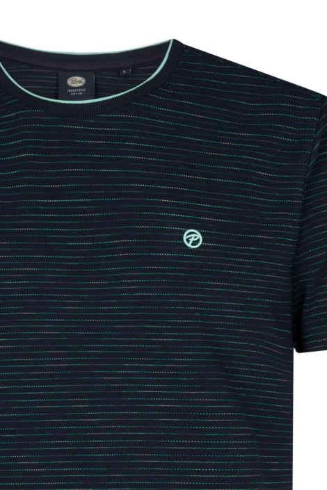 Petrol Industries blauwe heren t-shirt | Close up