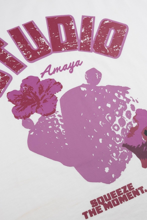 Studio Amaya witte dames t-shirt | Kleurstaal