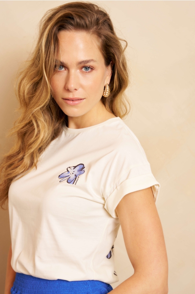 Lofty Manner beige dames t-shirt | Model vooraanzicht