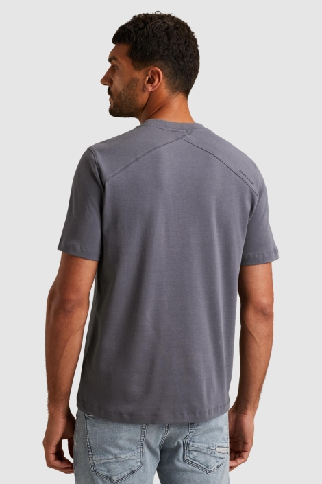 Cast Iron blauwe heren t-shirt | Model achteraanzicht