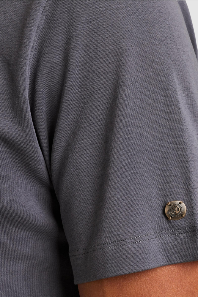 Cast Iron blauwe heren t-shirt | Close up