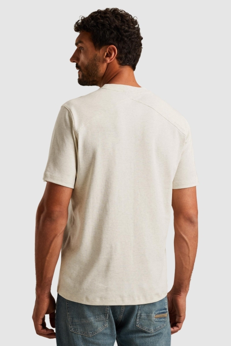 Cast Iron beige heren t-shirt | Model achteraanzicht