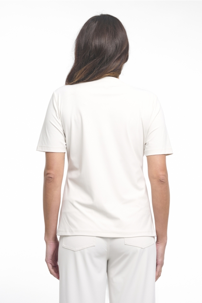 Zoso witte dames t-shirt | Model achteraanzicht
