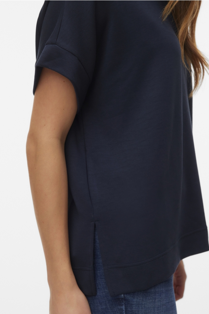Vero Moda blauwe dames t-shirt | Close up