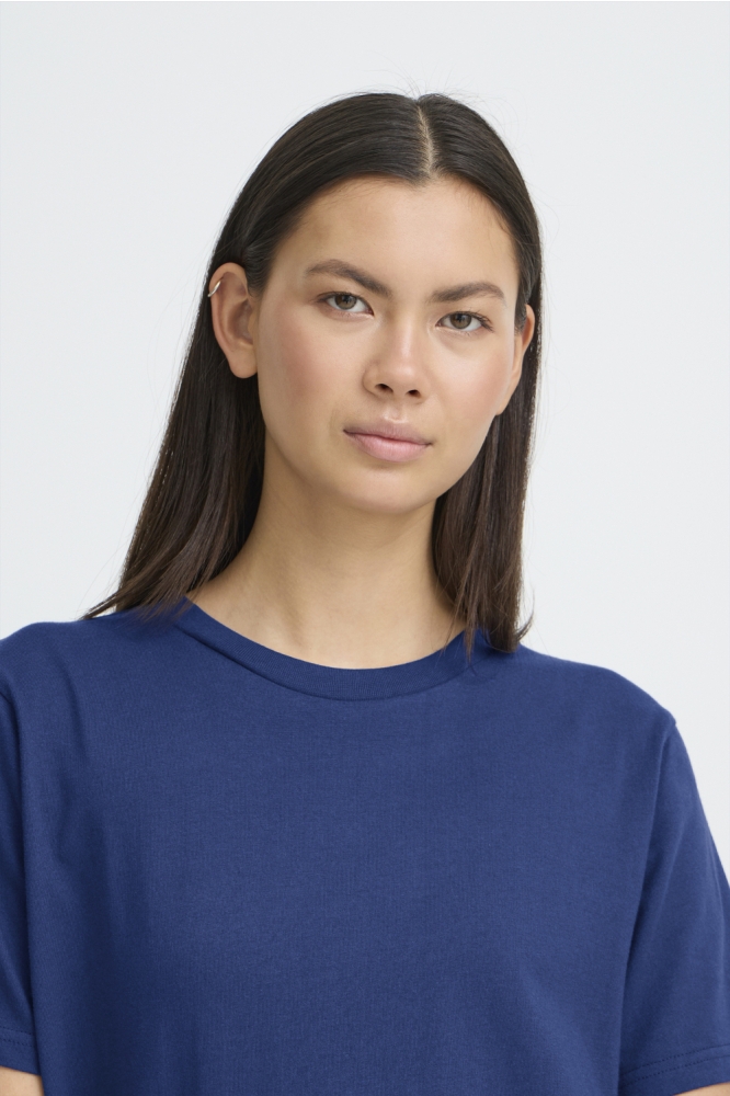 Ichi blauwe dames t-shirt | Close up