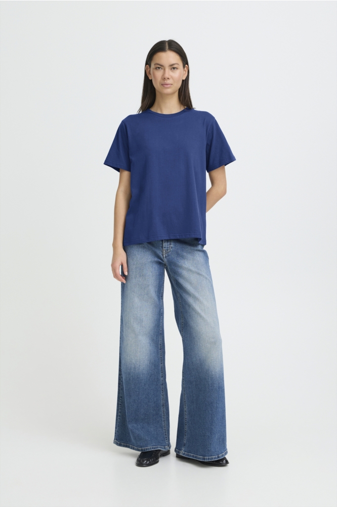 Ichi blauwe dames t-shirt | Model