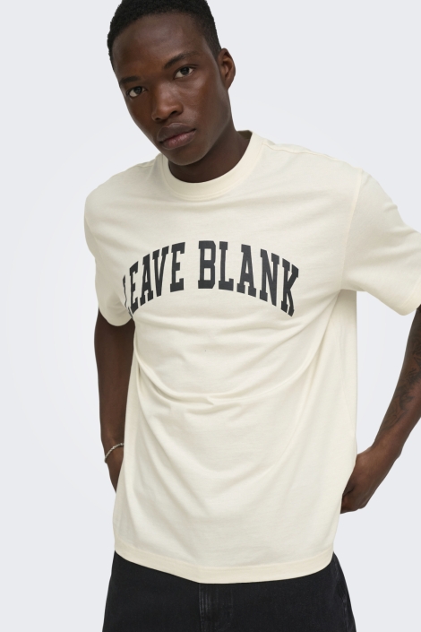 Only & Sons beige heren t-shirt | Model vooraanzicht