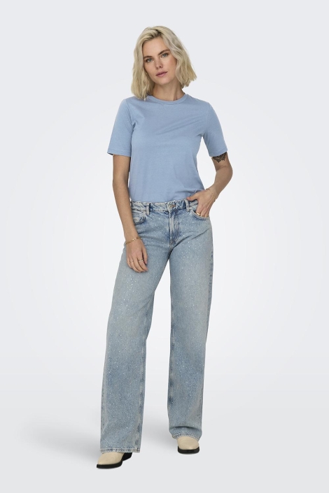 Only blauwe dames t-shirt | Model