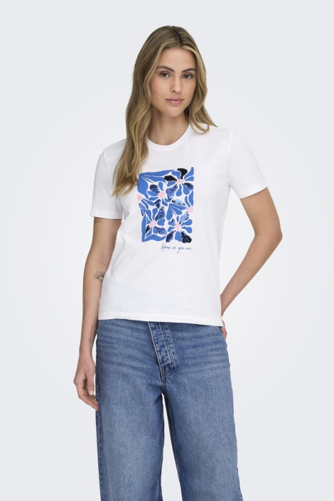 Only witte dames t-shirt | Model vooraanzicht