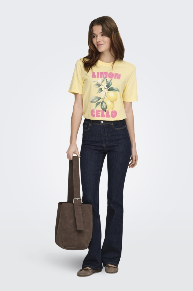 Only gele dames t-shirt | Model